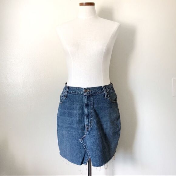 Levi’s 529 Deconstructed Mini Low Straight Skirt - Picture 4 of 8